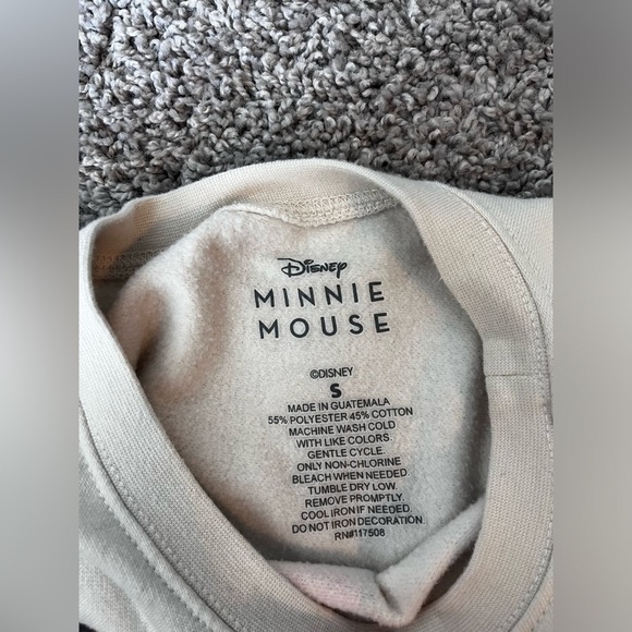 DISNEY
Juniors' Minnie Mouse Graphic Sweatshirt - Picture 4 of 5